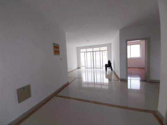 VENDE-SE APARTAMENTO T3 NA MATOLA CONDOMÍNIO KING'S VILLAGE EN4