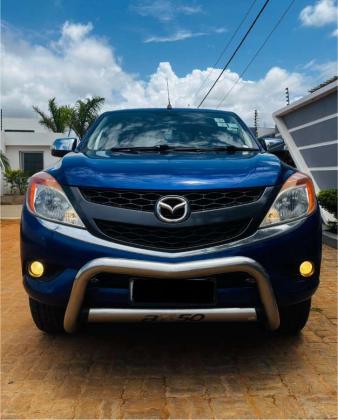 Mazda BT-50 Comprado no agente Automática 4×4