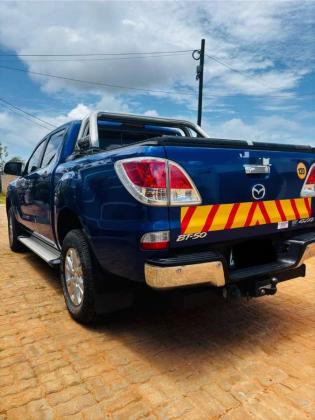 Mazda BT-50 Comprado no agente Automática 4×4