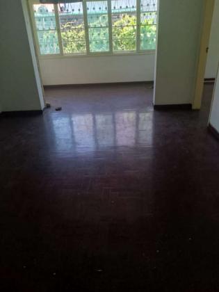 Vendo Moradia T3 Independente na COOP quinta grande garragem fechada