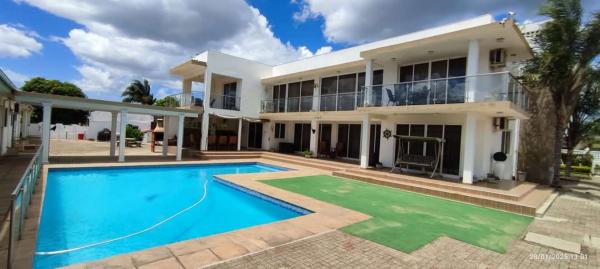 Vende-se Duplex T.5 no Belo Horizonte