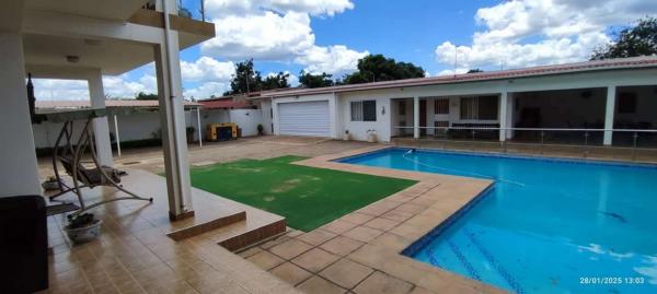 Vende-se Duplex T.5 no Belo Horizonte
