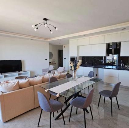 Arrenda-se Apartamento Tipo 2 Mobiliado na Sommerschield Condomínio Aura