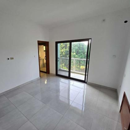 Vende-se Casa Tipo 3 na Cidade da Matola