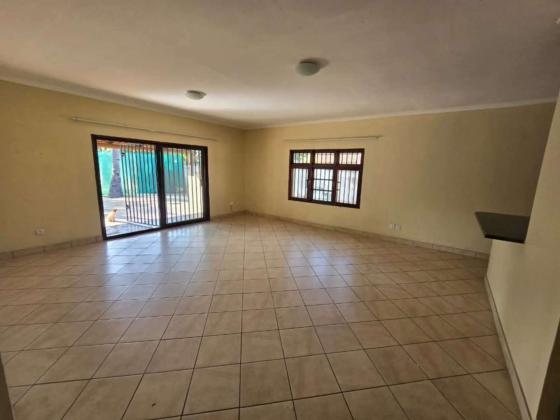 Arrenda-se Casa Tipo 2 no Condomínio Cidade da Matola