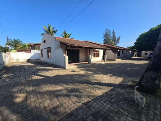 Arrenda-se Casa Tipo 2 no Condomínio Cidade da Matola