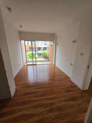 Arrenda-se Duplex T.4 no Condomínio EN4 Eden