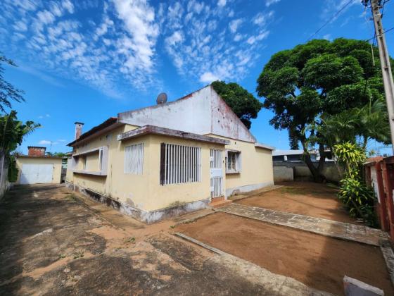 Vende-se Vivenda Tipo 3 no Hanhane Cidade da Matola