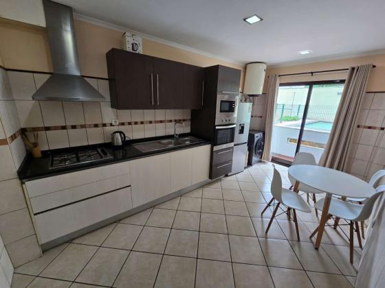 Arrenda-se Apartamento Tipo 2 Mobiliado na Matola