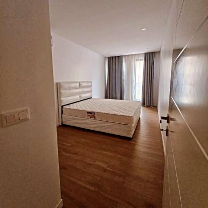 Vende-se Apartamento Tipo 3 no Condomínio Cera