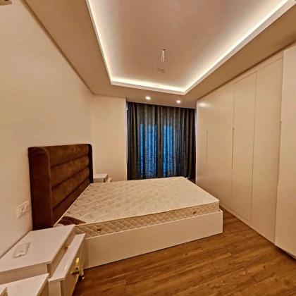 Vende-se Apartamento Tipo 3 no Condomínio Cera
