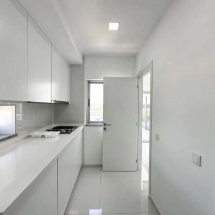 Arrenda-se Apartamento Tipo 3 no Condomínio New life