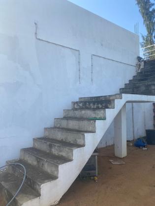 Vendo T1 em condomínio de 6 casas na Matola