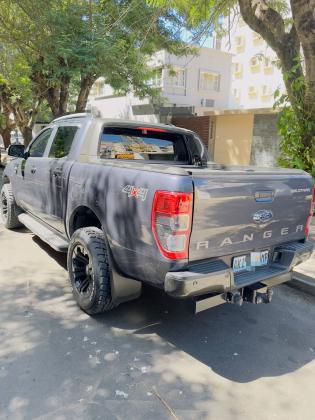 Ford Ranger 3.2 Wildtrak 2018 recém importado.