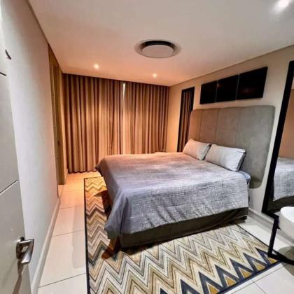 ARRENDO APARTAMENTO T4 DUPLEX MOBILADO