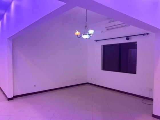 ARRENDO APARTAMENTO T3 SOMMERSHIELD