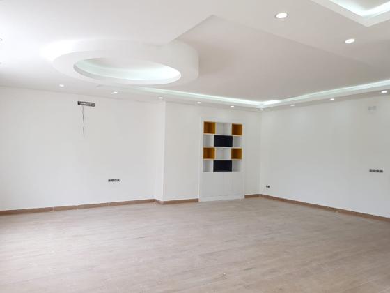 Penthouse T4 no Condomínio Unram Polana