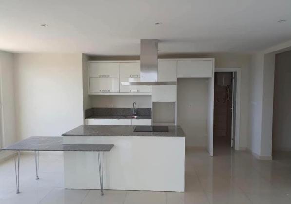 Vende-se Apartamento T3 no Condomínio Laulane Park