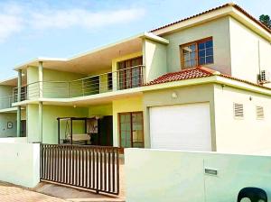 Arrenda-se Casa Tipo 3 na Cidade da Matola