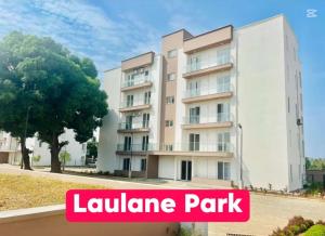 Arrenda-se Flat Tipo 3 no Laulane Park