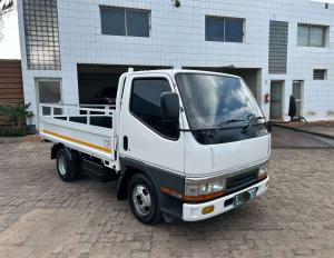 -  Mitsubishi canter