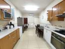 Vende-se Apartamento T2 quarto suíte rés do chão quintal privado com anexo no bairro da Sommerchi