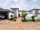 Vende-se Duplex T.4 Matola Cidade Bairro HANHANE