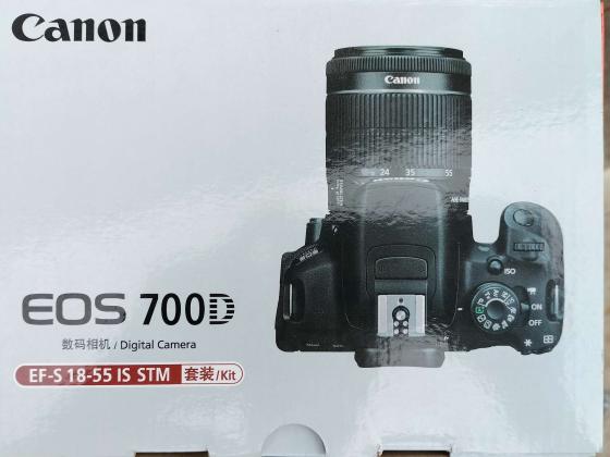 Canon EOS 700D selada
