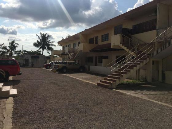 Vende-se Apartamento T2 com móveis na cidade da matola