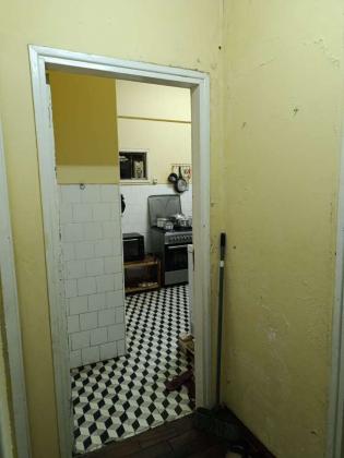 Vende-se apartamento T2 no Alto Maé - Belita