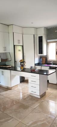 VENDE-SE VIVENDA T3 NA MATOLA RIO 🎁