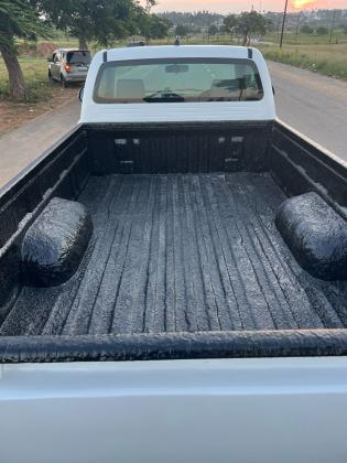 Toyota | Hilux D-4D | 2015 | Manual | 2.5 | 4×4 🎁