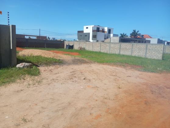 Transpasse desta propriedade, com uma área de 20/30m, no bairro da costa do sol continuidade do triunfo 2