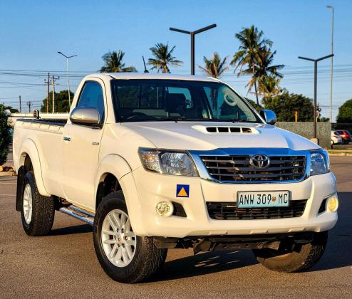 Toyota Hilux D4D 2014 Recém importado