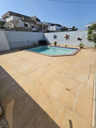 arrenda se / rent moradia condomínio Bela vista