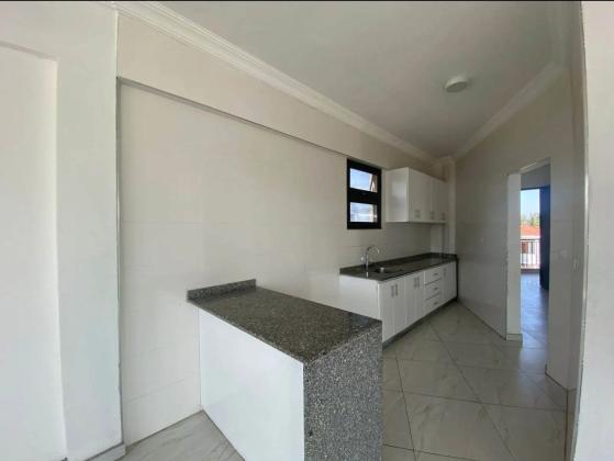 Arrenda-se Flat Tipo 2 na Matola