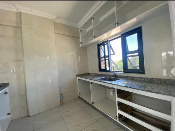 Arrenda-se Flat Tipo 2 na Matola