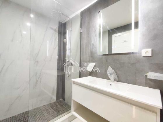 Apartamento T3 no Condomínio Oliveira