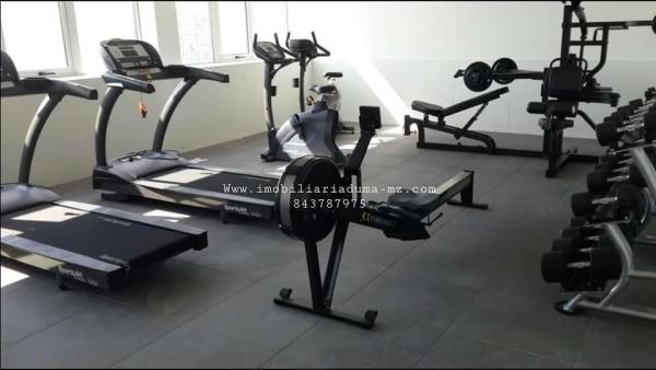 Apartamento T4 no condomínio Olímpico Terrace