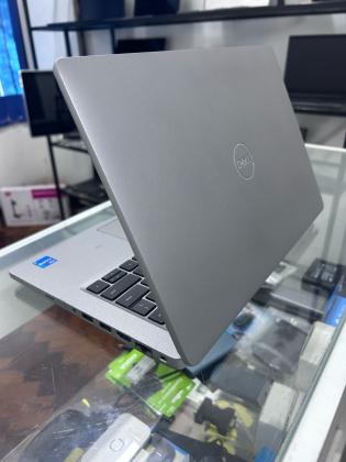 Dell Inspirion 3593 i7 10th 512GB SSD 8GB RAM Nvidia GeForce Mx230 2GB
