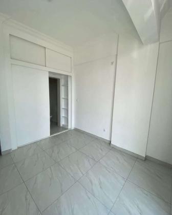ARRENDO APARTAMENTO T2 NA ESTRADA