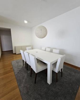 VENDO APARTAMENTO T3 NO ACRAYA