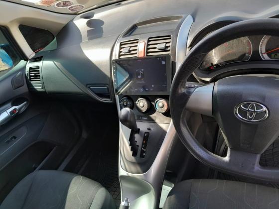 Toyota Auris 2010