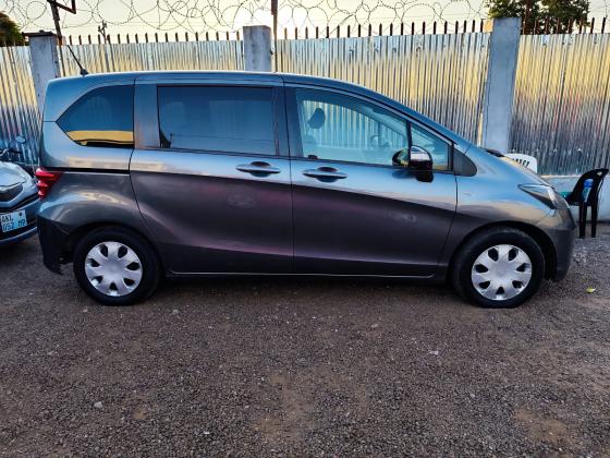 HONDA FREED 2009 1.5 Recém Chegado