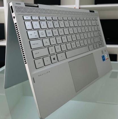 HP Pavilion X360 Convertible i5 11th 512GB SSD 8GB RAM