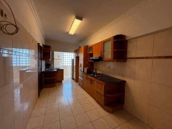 ARRENDO APARTAMENTO T3+1