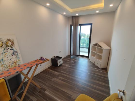 ARRENDO APARTAMENTO T3 MOBILADO
