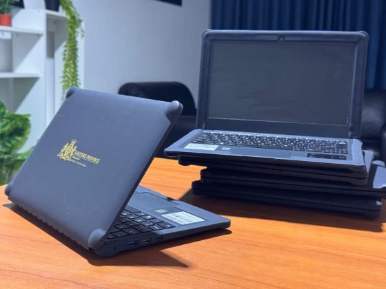 UltraBook Gauteng Intel Celeron N3350 12” 4GB RAM 256GB SSD