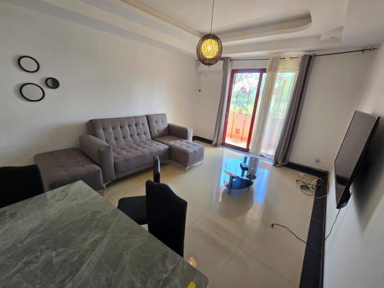 Arrenda-se Apartamento T3 no Condomínio Queens village