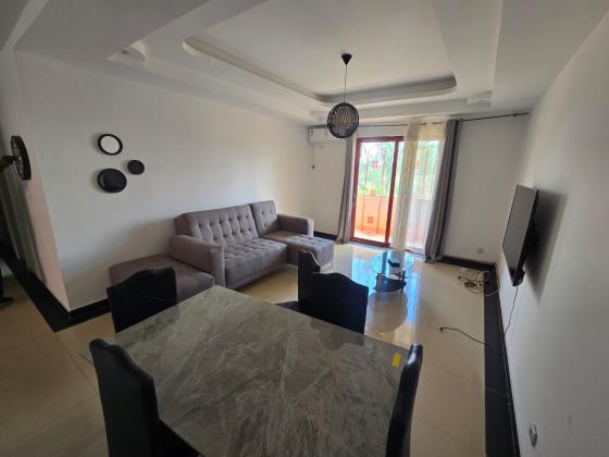 Arrenda-se Apartamento T3 no Condomínio Queens village